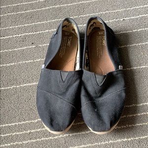 Black Toms